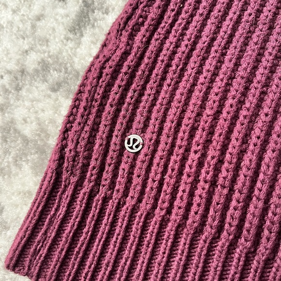 Lululemon Bring The Cozy Turtleneck - Picture 8 of 8